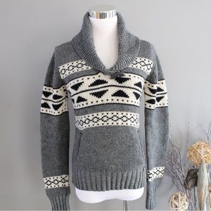 Aritzia TNA Wool Cowichan Sweater